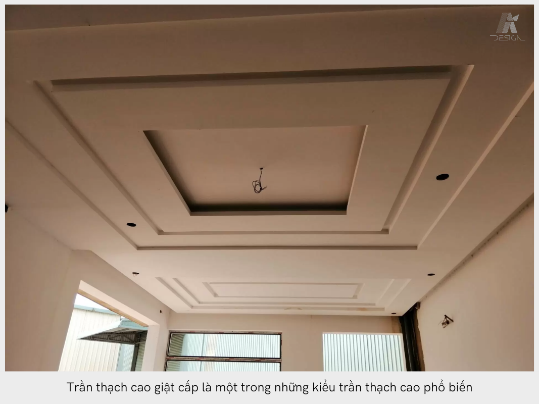 Trần thạch cao giật cấp là một trong những kiểu trần thạch cao phổ biến